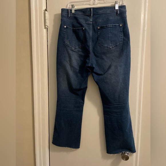 J. Jill Kick Flare Ankle Frayed Hem Denim Jean Size 10 - Picture 11 of 16